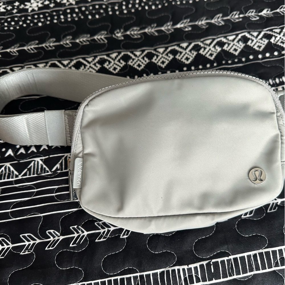 Lululemon Belt Bag